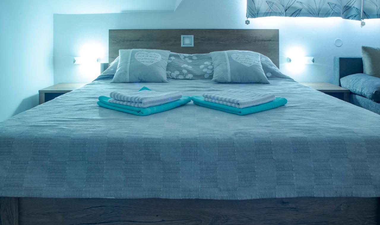 Studio Apartment Karlo Dreznik Grad Ngoại thất bức ảnh