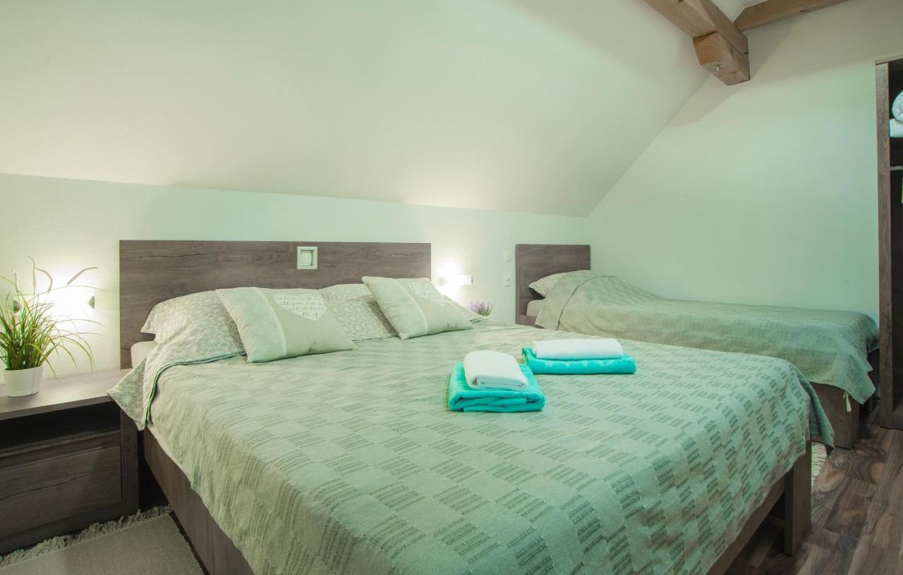 Studio Apartment Karlo Dreznik Grad Ngoại thất bức ảnh