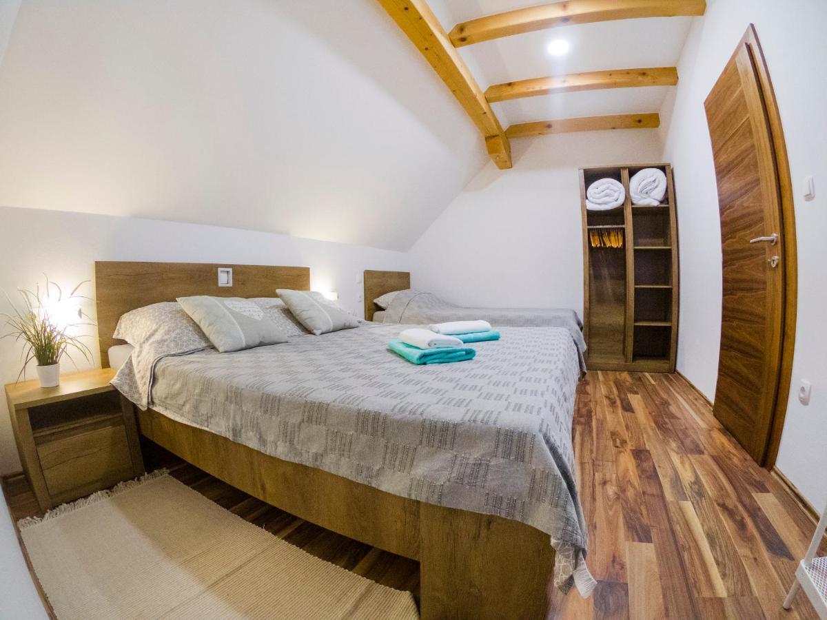 Studio Apartment Karlo Dreznik Grad Ngoại thất bức ảnh